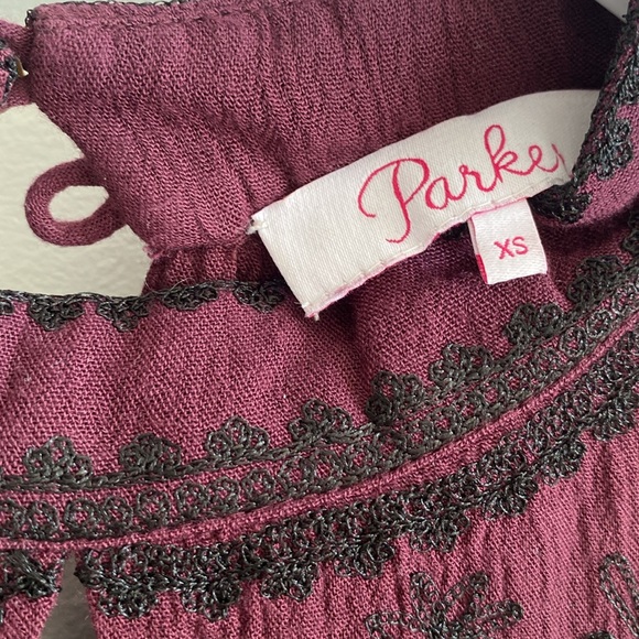 Parker - Burgundy Peasant Blouse w/ Floral Design size XS - Picture 5 of 8